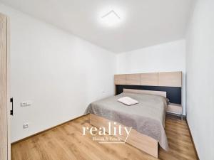Pronájem bytu 2+kk, Znojmo, Kosmákova, 62 m2
