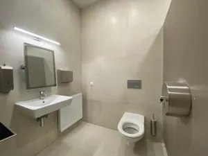Pronájem kanceláře, Opava, náměstí Republiky, 277 m2
