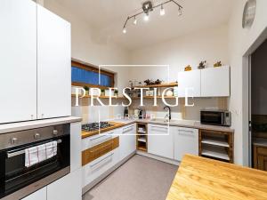 Pronájem bytu 3+kk, Praha - Nové Město, Na Poříčí, 84 m2