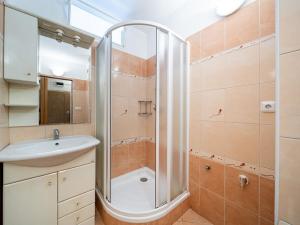 Prodej bytu 3+1, Třeboň - Třeboň II, Vrchlického, 70 m2