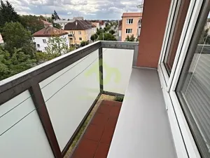 Pronájem bytu 2+1, Plzeň, Strnadova, 54 m2