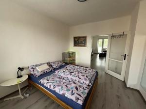 Pronájem bytu 2+1, Plzeň, Strnadova, 54 m2