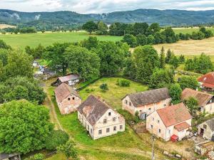 Prodej pozemku pro bydlení, Milíkov, 2037 m2