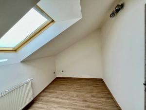 Pronájem bytu 3+kk, Praha, 85 m2