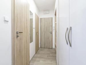 Pronájem bytu 2+1, Ostrava, Španielova, 55 m2