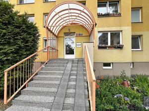 Prodej bytu 1+kk, Praha - Řepy, Nevanova, 33 m2