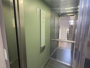 Prodej bytu 1+kk, Praha - Hlubočepy, Pivcova, 29 m2
