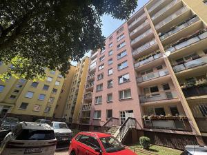 Prodej bytu 1+kk, Praha - Hlubočepy, Pivcova, 29 m2