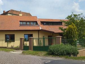 Prodej rodinného domu, Paběnice, 240 m2