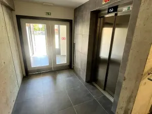 Pronájem bytu 1+kk, Přerov, Seifertova, 39 m2