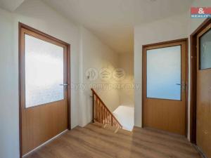 Prodej rodinného domu, Lesná, 180 m2
