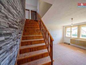 Prodej rodinného domu, Lesná, 180 m2