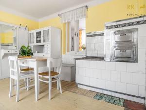 Prodej rodinného domu, Mikulovice, 91 m2