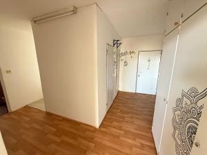 Prodej bytu 3+1, Plzeň, Břeclavská, 65 m2