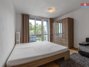 Prodej bytu 1+1, Klatovy - Klatovy II, Dukelská, 41 m2