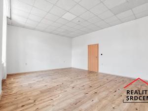 Pronájem bytu 2+kk, Ostrava, Pobialova, 63 m2