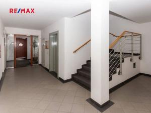 Pronájem bytu 4+kk, Praha - Podolí, Na hřebenech I, 160 m2