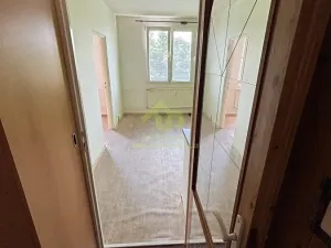 Pronájem bytu 1+1, Rokycany, Vokáčova, 35 m2