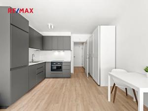Pronájem bytu 1+kk, Praha - Háje, Výstavní, 33 m2