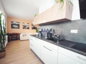 Pronájem bytu 2+kk, Kyjov, Sídliště Za Stadionem, 52 m2