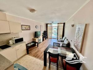 Prodej bytu 2+kk, Nesebar, Bulharsko, 65 m2
