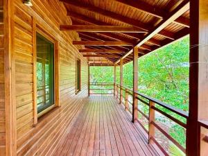 Prodej bytu 3+kk, Coxen Hole, Roatán, Honduras, 111 m2