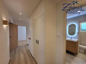 Pronájem bytu 3+1, Unhošť, Wolkerova, 65 m2