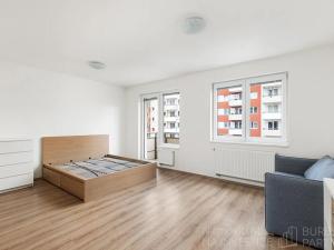 Pronájem bytu 1+kk, Praha - Hlubočepy, Miloše Havla, 30 m2