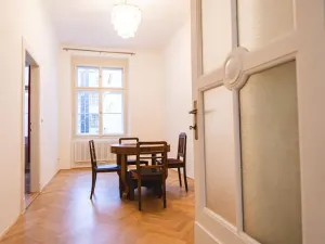 Pronájem bytu 2+kk, Praha - Nové Město, Růžová, 52 m2