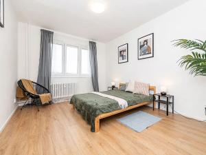 Prodej bytu 3+kk, Praha - Malešice, Počernická, 58 m2