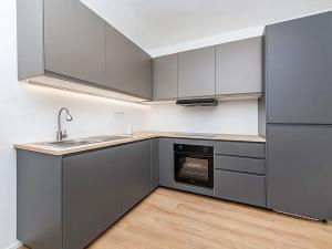 Prodej bytu 3+kk, Praha - Malešice, Počernická, 58 m2