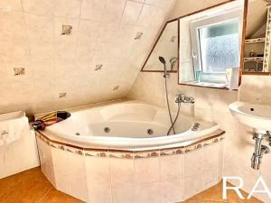 Prodej chaty, Brno, 210 m2