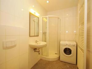Pronájem bytu 2+kk, Praha - Smíchov, Na bělidle, 57 m2