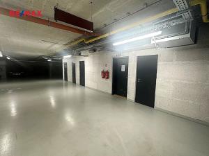 Pronájem bytu 3+kk, Praha - Lipence, Oddechová, 85 m2