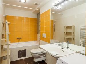 Pronájem bytu 2+kk, Praha - Dejvice, Zemědělská, 42 m2