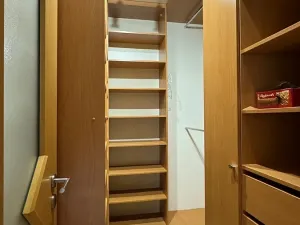 Pronájem bytu 3+kk, Praha - Štěrboholy, Andersenova, 76 m2