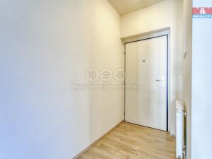 Pronájem bytu 3+kk, Plzeň - Doubravka, V Zahrádkách, 58 m2