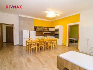 Pronájem ubytování, Moravská Třebová, nám. T. G. Masaryka, 150 m2