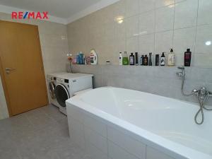 Prodej rodinného domu, Pardubice, Javorová, 149 m2