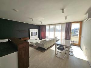 Prodej bytu 3+kk, Zlín, Zarámí, 108 m2