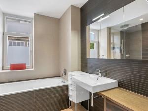Prodej vily, Praha - Horní Počernice, Jívanská, 220 m2