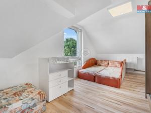 Prodej rodinného domu, Dolní Bousov - Horní Bousov, 372 m2
