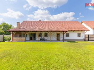 Prodej rodinného domu, Novosedly, 175 m2