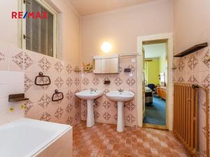 Prodej bytu 4+1, Praha - Holešovice, U smaltovny, 175 m2