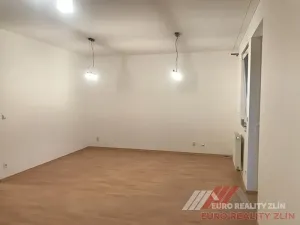 Pronájem bytu 2+kk, Zlín, Březnická, 56 m2