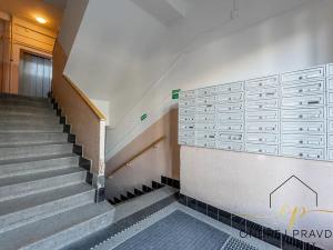 Prodej bytu 1+kk, Praha - Holešovice, Strojnická, 23 m2