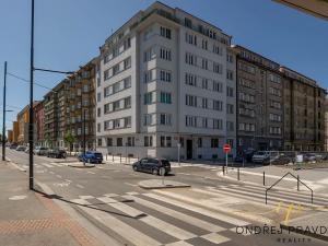 Prodej bytu 1+kk, Praha - Holešovice, Strojnická, 23 m2