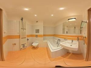 Pronájem bytu 2+kk, Praha - Záběhlice, Kamelova, 52 m2