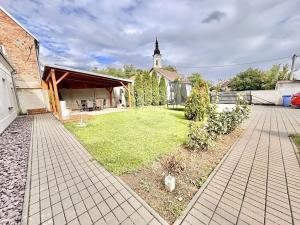 Prodej bytu 3+1, Hrušovany nad Jevišovkou, Lidická, 80 m2