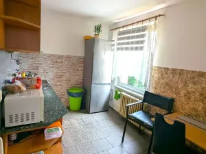 Prodej bytu 3+1, Bílina, Čapkova, 66 m2